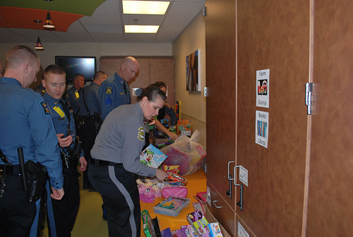 Mike Newton Toy Drive 2013 18