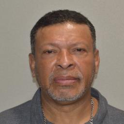 Jose Luis Flores 